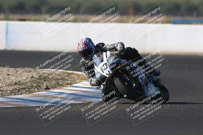 media/Sep-06-2025-CRA (Sat) [[cd32356307]]/Races/Race 9/